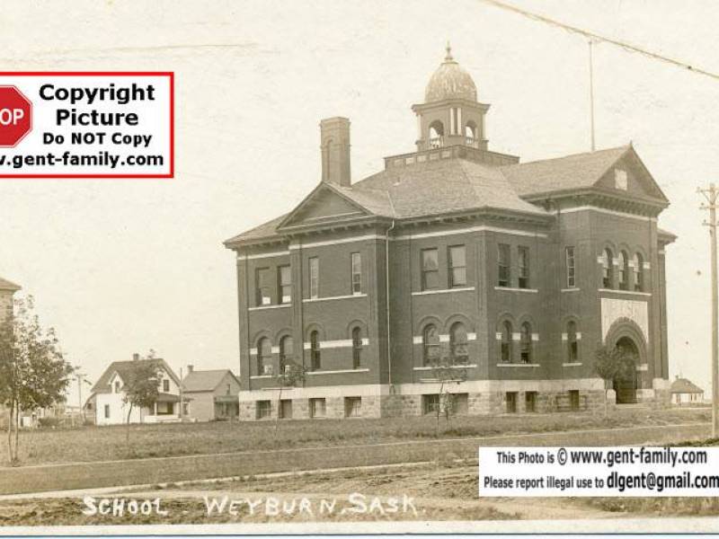 weyburn_public_school.jpg